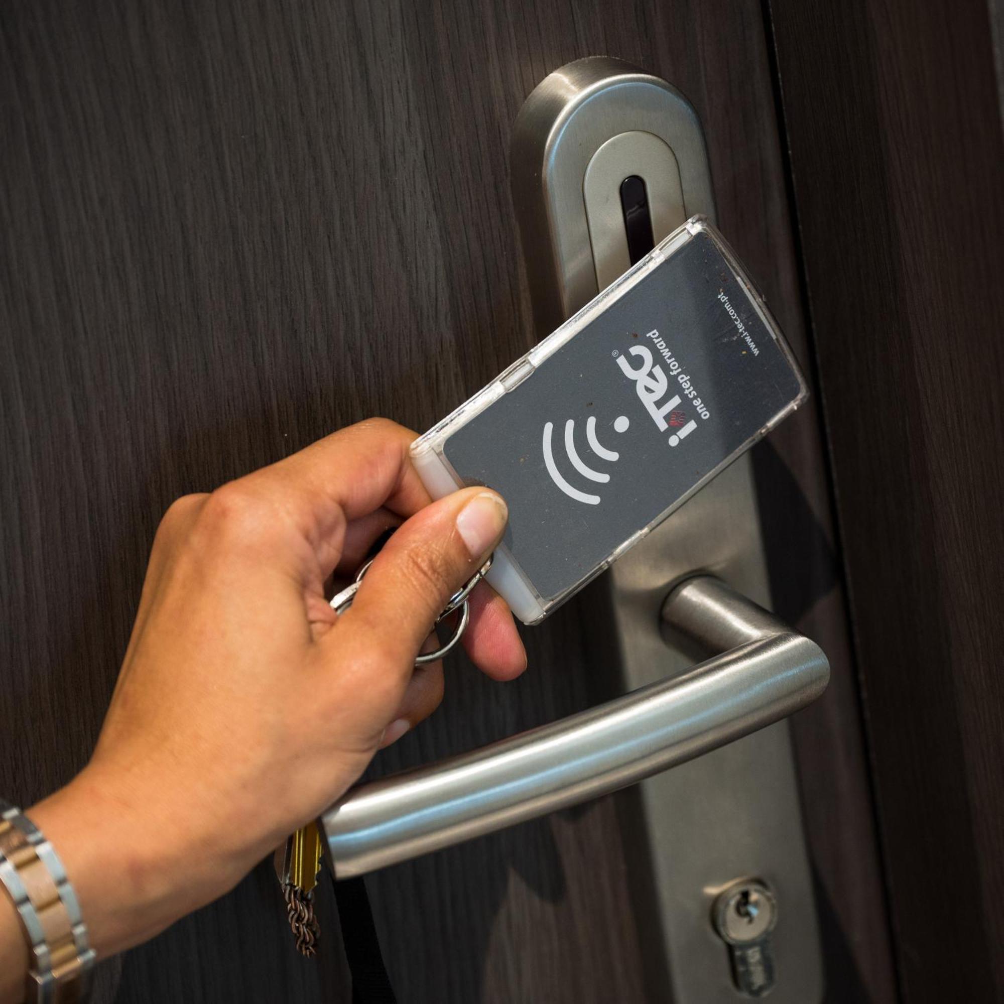 Doma Zagreb Aparthotel Luaran gambar