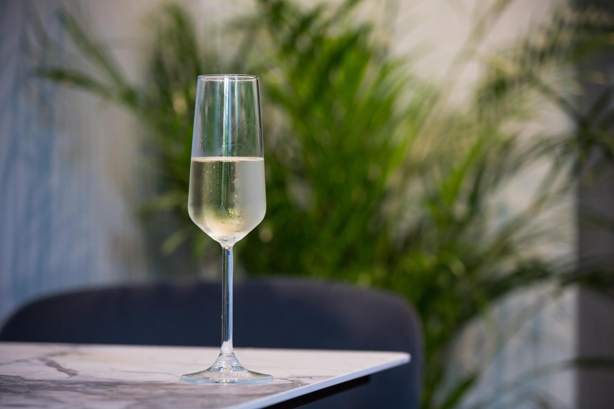 Doma Zagreb Aparthotel Luaran gambar
